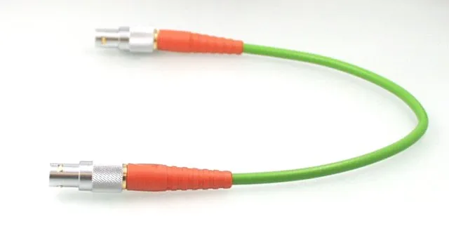 DAMAR+HAGEN Video HDTV Verbindungskabel 0,6/2,8AF FRNC orange