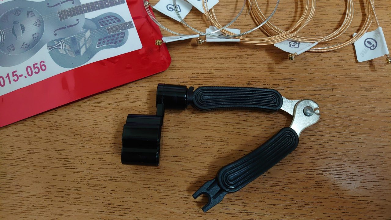 Newtone Strings 3 in 1 Saitenkurbel Werkzeug