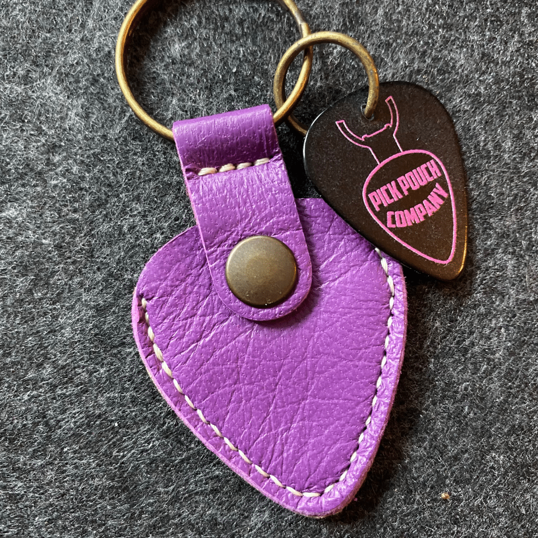 ChickenPicks Pick Pouch Plek-Tasche Lila Lederanhänger