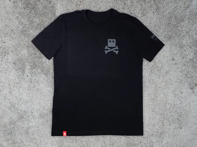 Intellijel Robot Bones II T-Shirt Black Heather Baumwolle